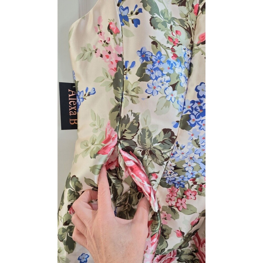 Alexa B Floral Fit & Flare Pleated Knee Dress Square Neck Sleeveless Size 8 - Picture 6 of 8